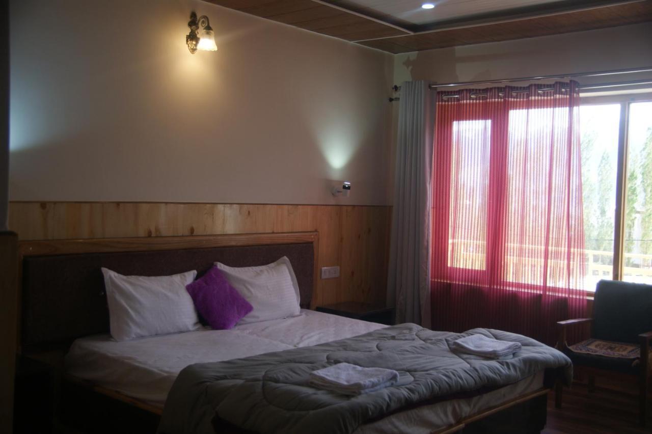 Chandan Guest House Leh Esterno foto