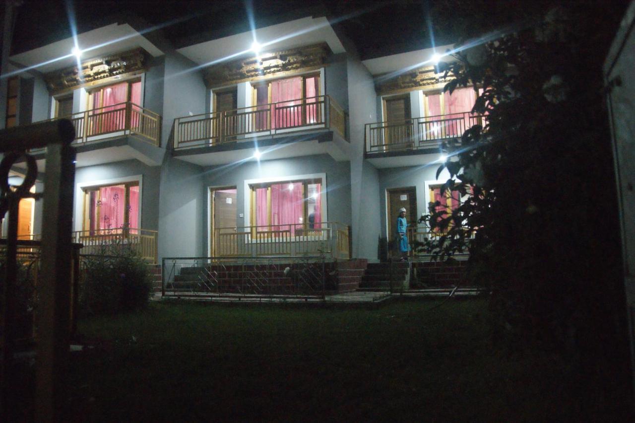 Chandan Guest House Leh Esterno foto