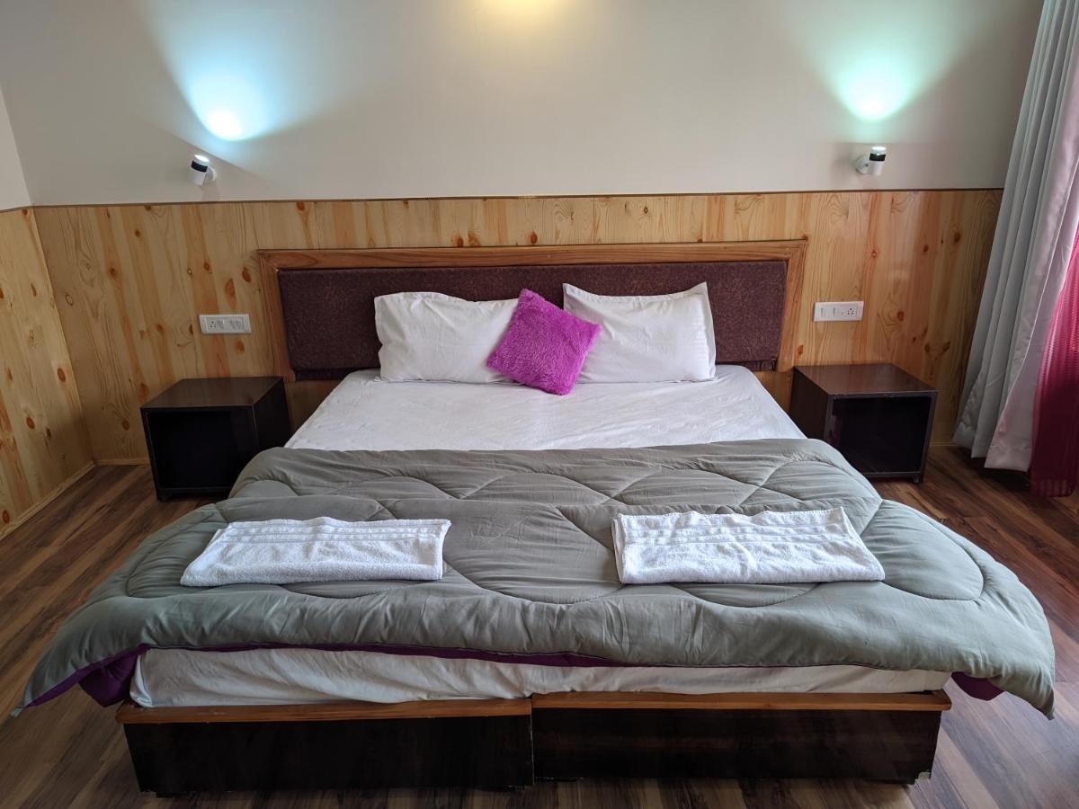 Chandan Guest House Leh Esterno foto