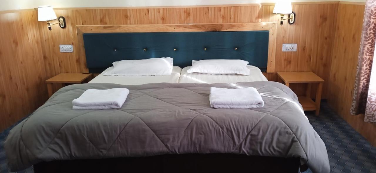 Chandan Guest House Leh Esterno foto